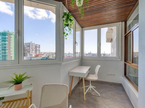 Apartamento Bright Townhouse - Views - 5 Min Walk To The Beach