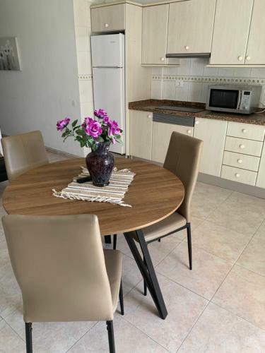 Apartamento Comodoro, En Frente Del Mar
