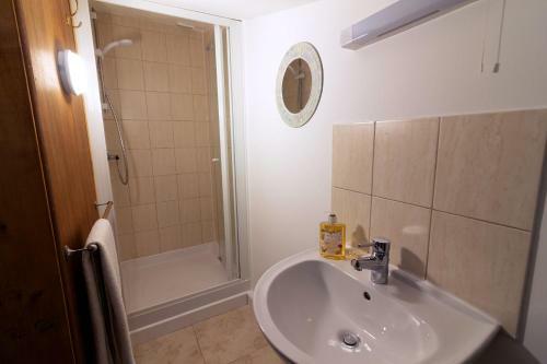 Bed & Breakfast Skanda Hafan Carmarthen