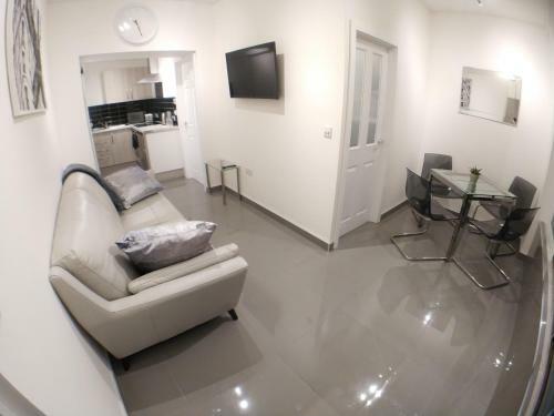 Apartamento Queens Holiday Basement