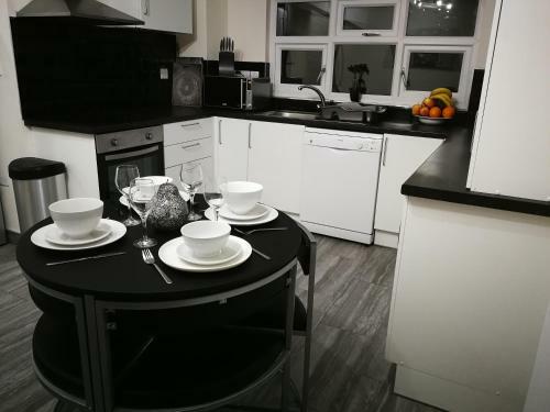 Queens Holiday Apartment
