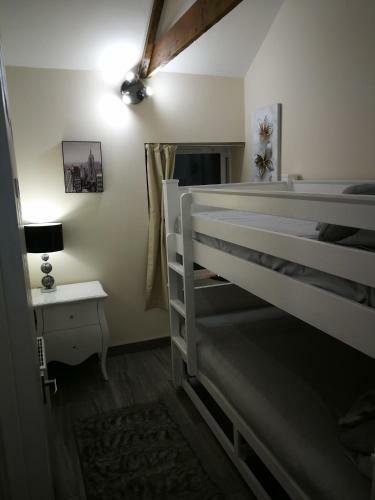 Queens Holiday Apartment