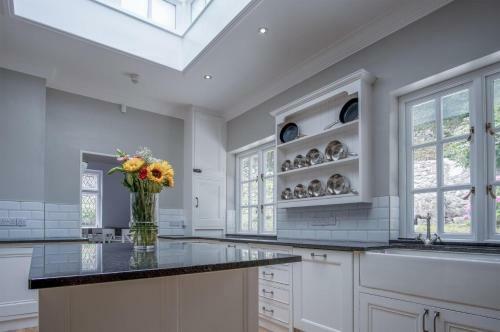 Penally Manor - Luxurious Manor House - Tenby