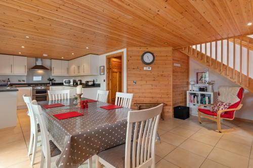 Lodge 5 Longbury - Luxury Lodge, Golf Course Views, Restaurant And Spa Facilites