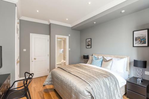 Mayfair Private Apartments