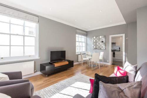Mayfair Private Apartments