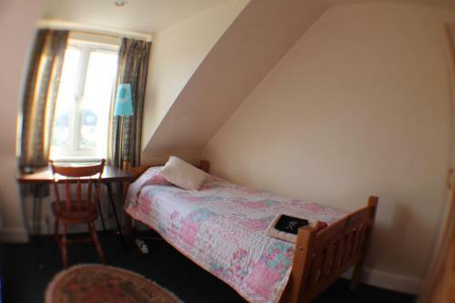 Hostal Saint Gabriel's Road Guesthouse