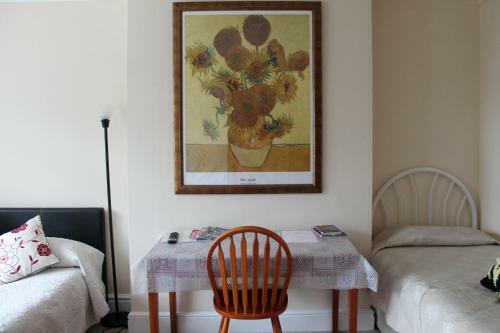 Hostal Saint Gabriel's Road Guesthouse