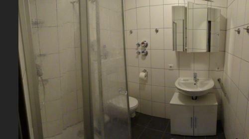 Sch�nes Einfaches Zimmer In Oldenburg