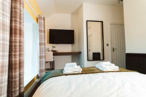 Bed & Breakfast The Greyhound Inn Warslow