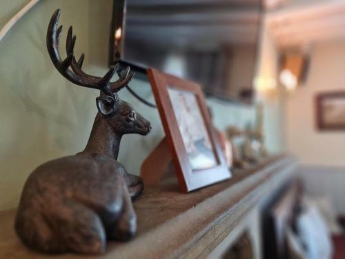 Bed & Breakfast The Greyhound Inn Warslow