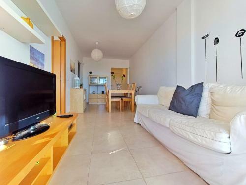 Apartament With Shared Swimming Pool 50m From The Beach