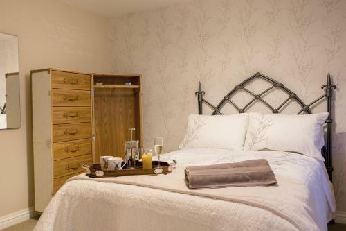 Thrush Nest Cottages - Wren & Stable