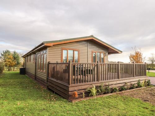 Oakwood Lodge