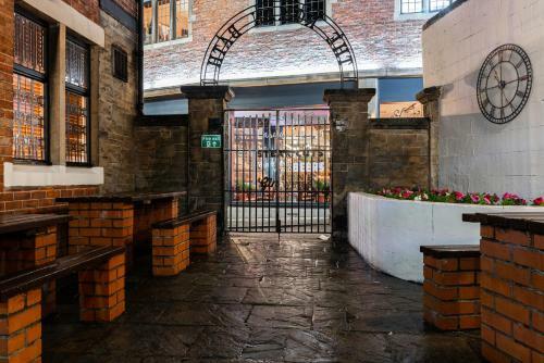 Hotel The Roman Bath