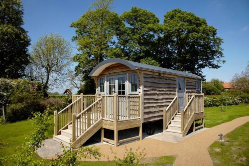 Lodge Hornington Manor Shepherds Huts