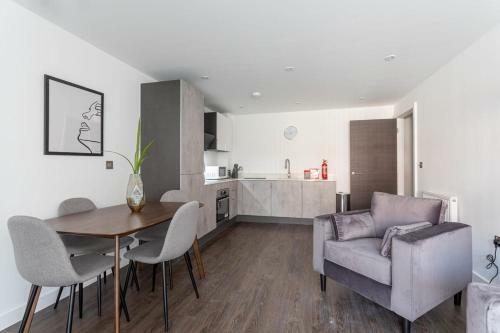 Moderrn 2br Apartment In Central York