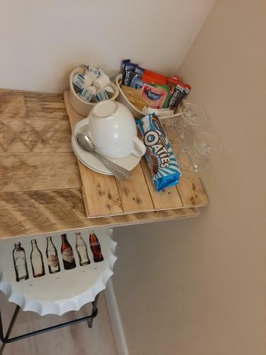 Hostal Salisbury Guest House - Free Parking