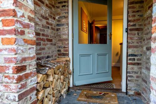 Vyner Cottage