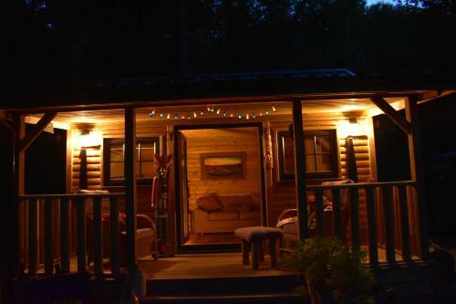 Lodge Miners Log Cabin