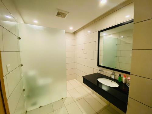 Apartamento Luxurious 1bhk & 2bhk Bahria Heights Apts.