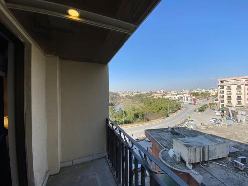 Apartamento Luxurious 1bhk & 2bhk Bahria Heights Apts.