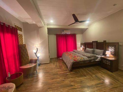 Apartamento Luxurious 1bhk & 2bhk Bahria Heights Apts.
