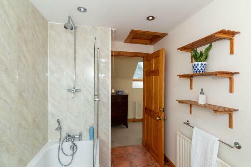 The Sidlaws Rural Retreat Perthshire