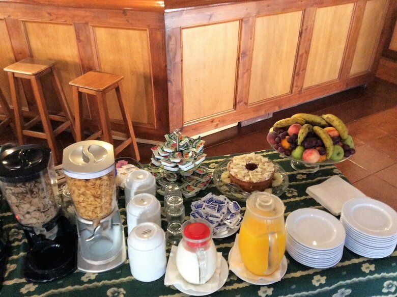 Hostal Hotel Vale Verde