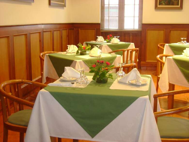 Hostal Hotel Vale Verde