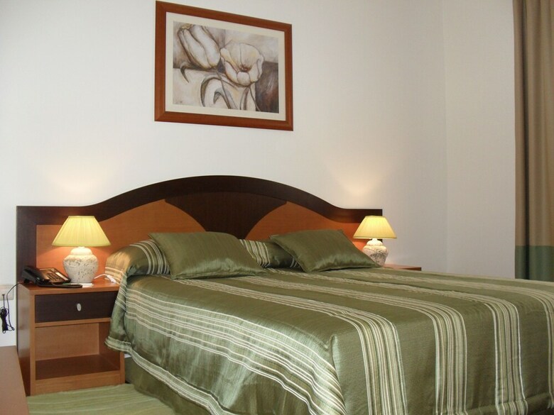 Hostal Hotel Vale Verde