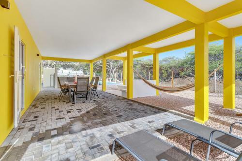 Villa Yellow Rose In Kralendijk