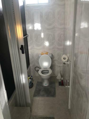 ?mt. Moriah? Cozy 2beds 1bath Apartment