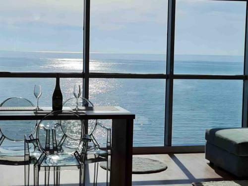 Apartamento Luxury Suite, Sea View City Center