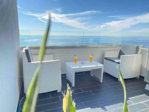 Apartamento Luxury Suite, Sea View City Center