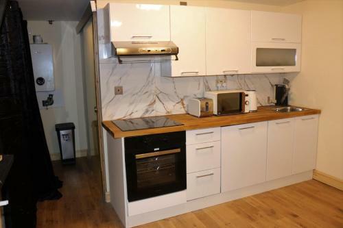 Umbrella Properties Private Apartment Birmingham