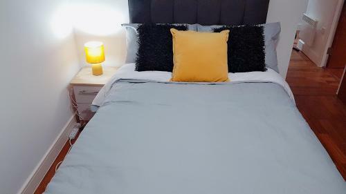 Luxury City View 2bed Broadstreet Apartment With Self-checkin
