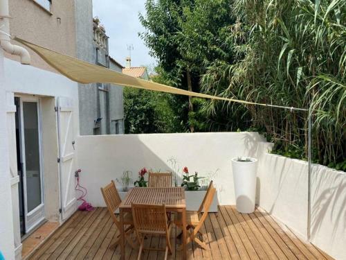 Villa Agde, 4 Pi�ces, 6 Personnes - Fr-1-423-246