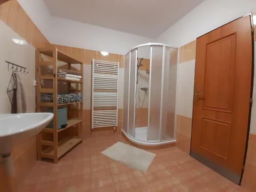 ?ern� V Po?umav� Apartm�n