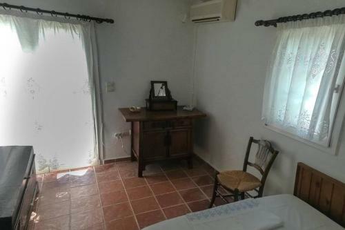 Maisonette In Adamas, Milos