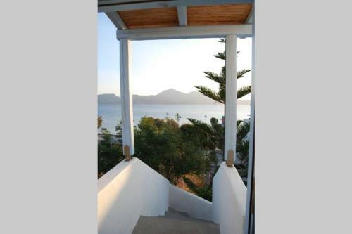 Maisonette In Adamas, Milos