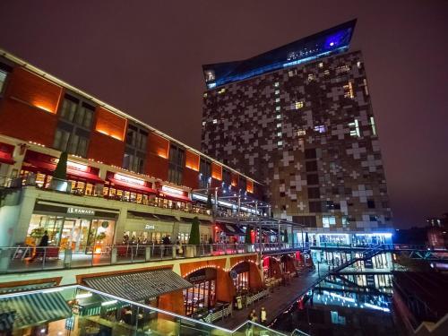 City Centre Apartment - Fantastic Location