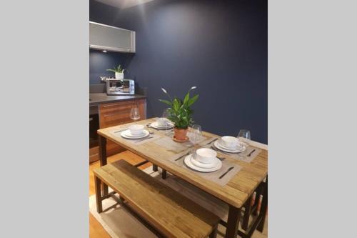 City Centre Apartment - Fantastic Location