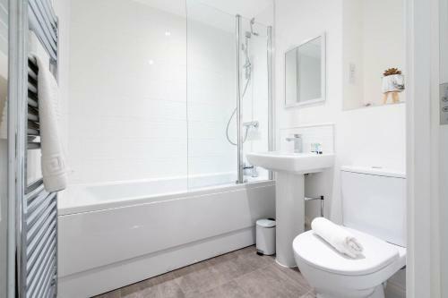 Haus Luxury Apartment, Secure Parking, Gated Development