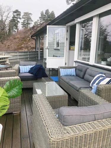 Holms�sen Cottage With Incredibly Sunny Terrace And Boat