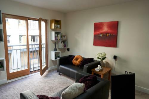 Executive 2 Bed Apartment In Central Birmingham