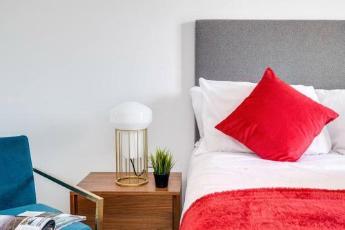 Vogue Modern Apartment New Build - Birmingham City Centre