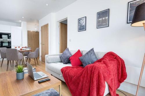 Vogue Modern Apartment New Build - Birmingham City Centre