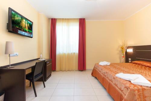Hotel Letizi�