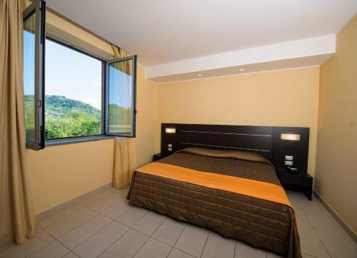 Hotel Letizi�